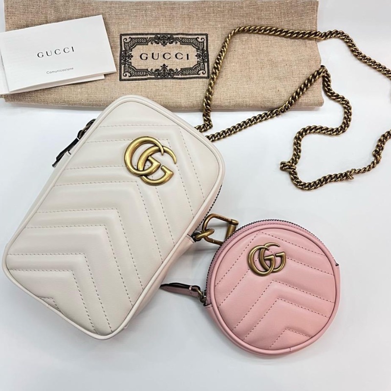 Gucci shoulder bag in pink-0