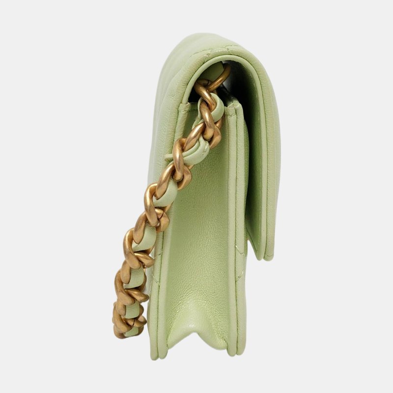 CHANEL 19 綠色羊皮菱格紋絎縫斜背包單肩包 金色銀色釕色五金 31開 配件齊全 9.8新-3