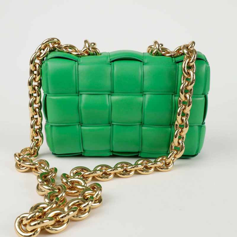 【包稅】BOTTEGA VENETA 鏈條卡附肩斜背包 631421-2
