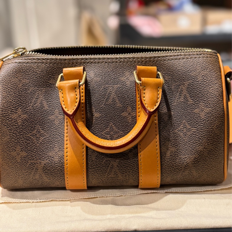 LV Keepall Bandouliere 25-5