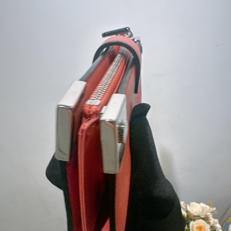 TW4510 MCM 長款錢包 全皮 帶肩帶可變小包包Long Wallet On Chain Leather Pink-7