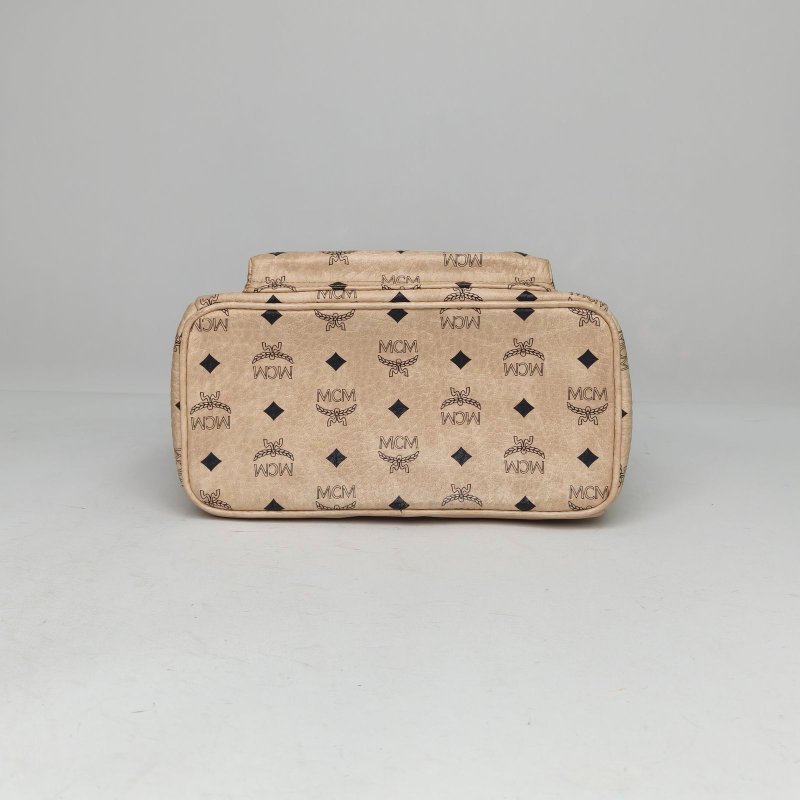 MCM 米白色牛皮雙肩包小號兔子肩背包-4