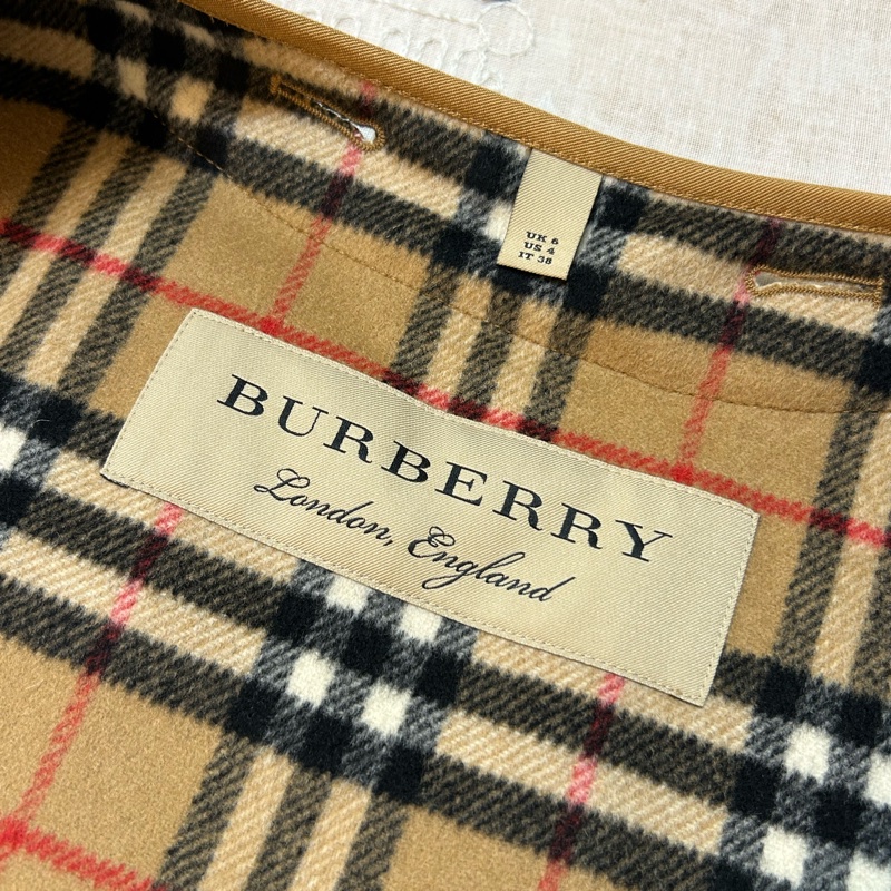 BURBERRY英國經典格紋內搭背心UK6-2