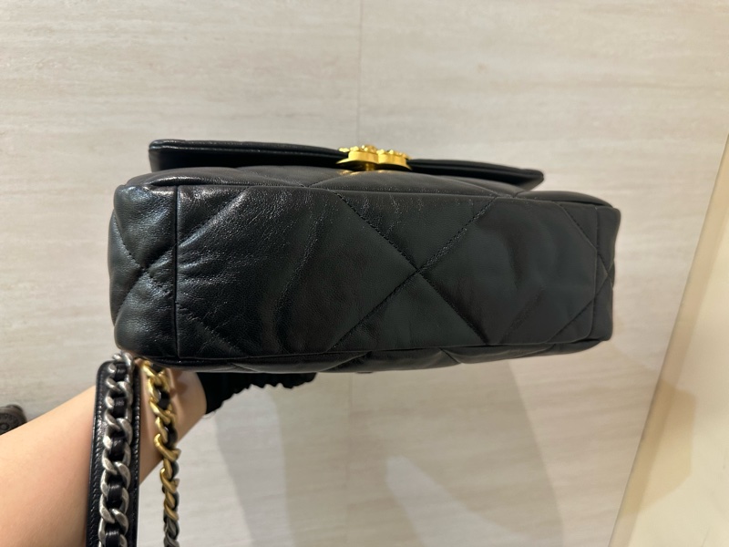 Chanel 黑山羊霧金釦19下蓋手提斜背包 AS1160-4