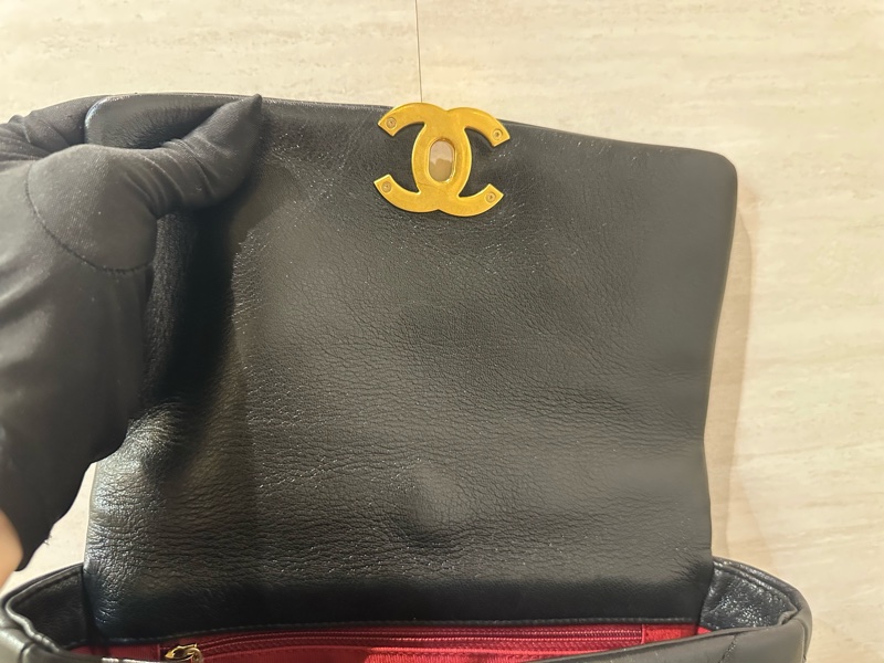 Chanel 黑山羊霧金釦19下蓋手提斜背包 AS1160-8