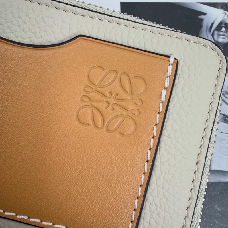 Loewe 卡包-2