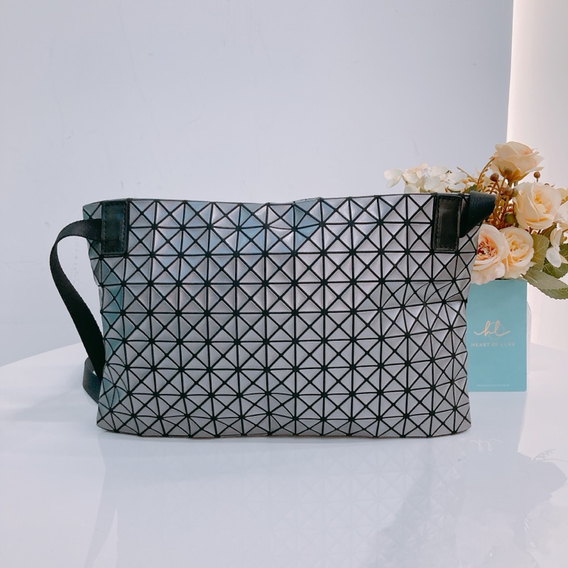 MS0373 BAO BAO ISSEY MIYAKE 經典格仔紋肩帶包包SHOULDER BAG PVC-1