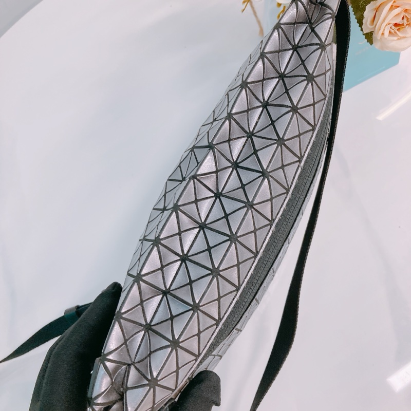 MS0373 BAO BAO ISSEY MIYAKE 經典格仔紋肩帶包包SHOULDER BAG PVC-7