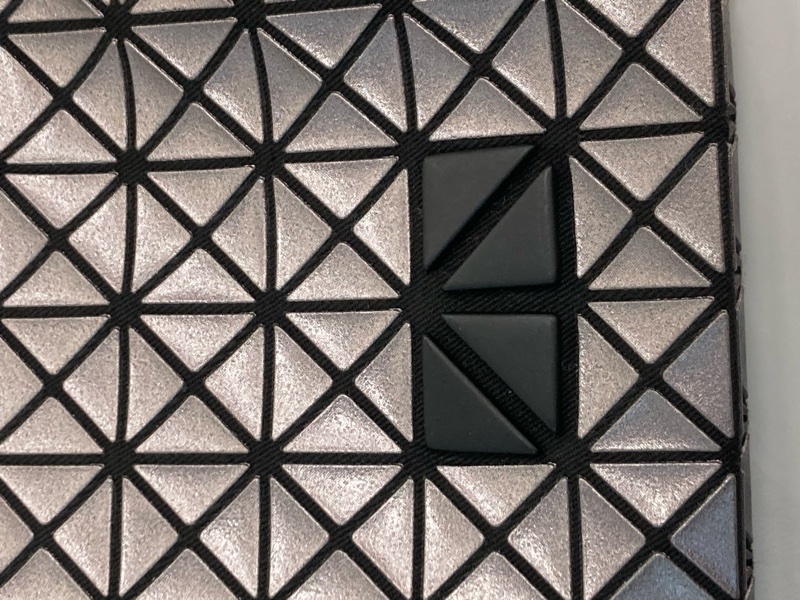 MS0373 BAO BAO ISSEY MIYAKE 經典格仔紋肩帶包包SHOULDER BAG PVC-17