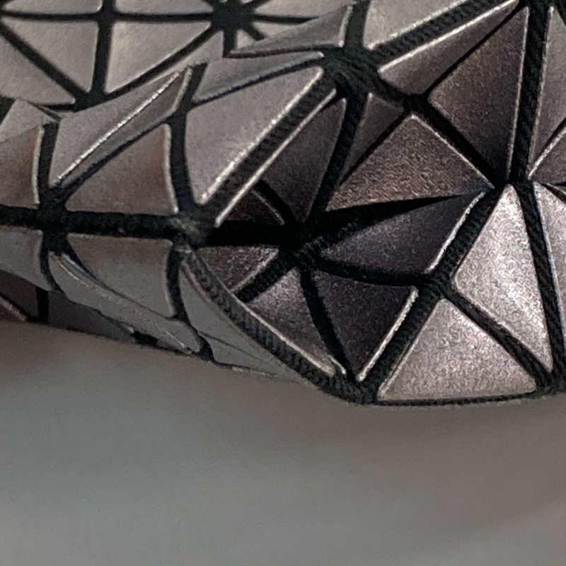 MS0373 BAO BAO ISSEY MIYAKE 經典格仔紋肩帶包包SHOULDER BAG PVC-24