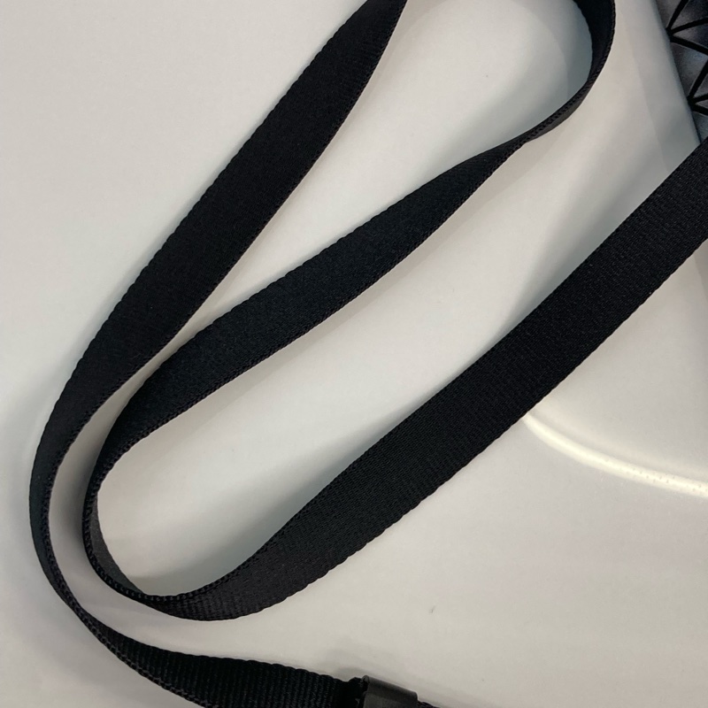 MS0373 BAO BAO ISSEY MIYAKE 經典格仔紋肩帶包包SHOULDER BAG PVC-34
