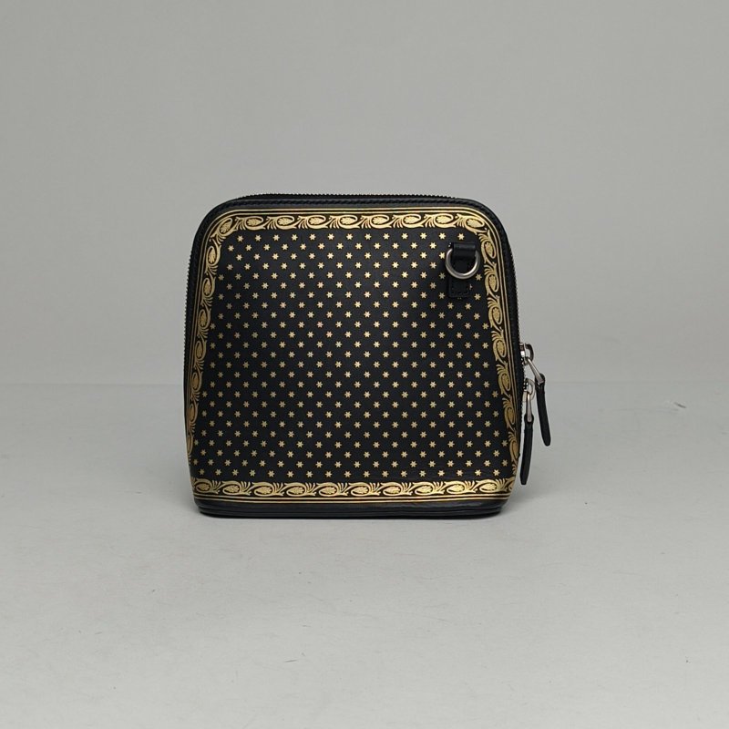 GUCCI 黑色牛皮銀扣LOGO字母貝殼包斜挎包肩背包-2