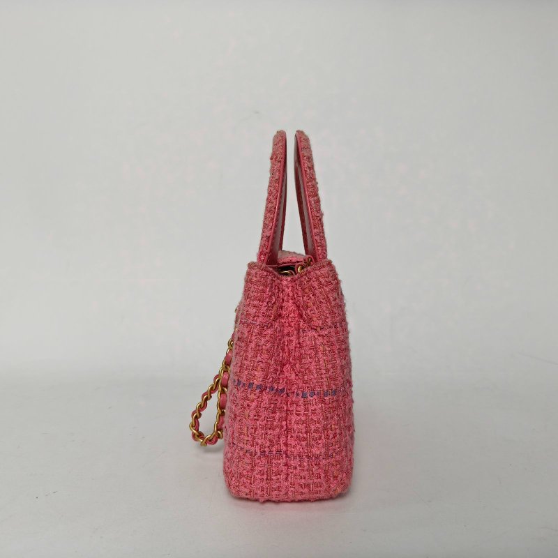 CHANEL 24PKelly19粉色粗花呢晶片開金扣肩背包-1