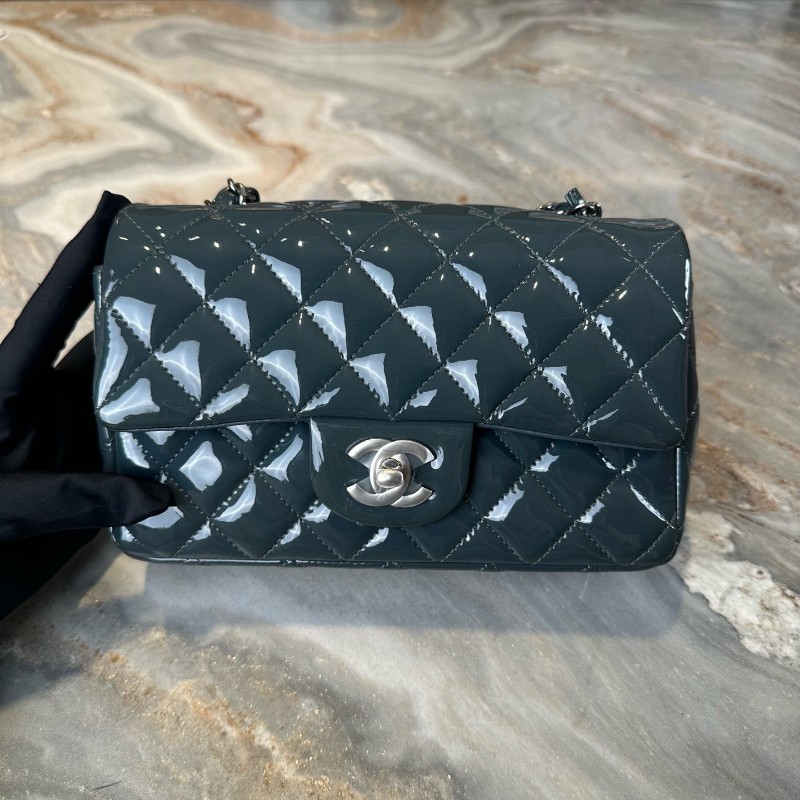 Chanel/香奈兒 CF大mini 深藍色銀扣漆皮 肩背包斜背包-1