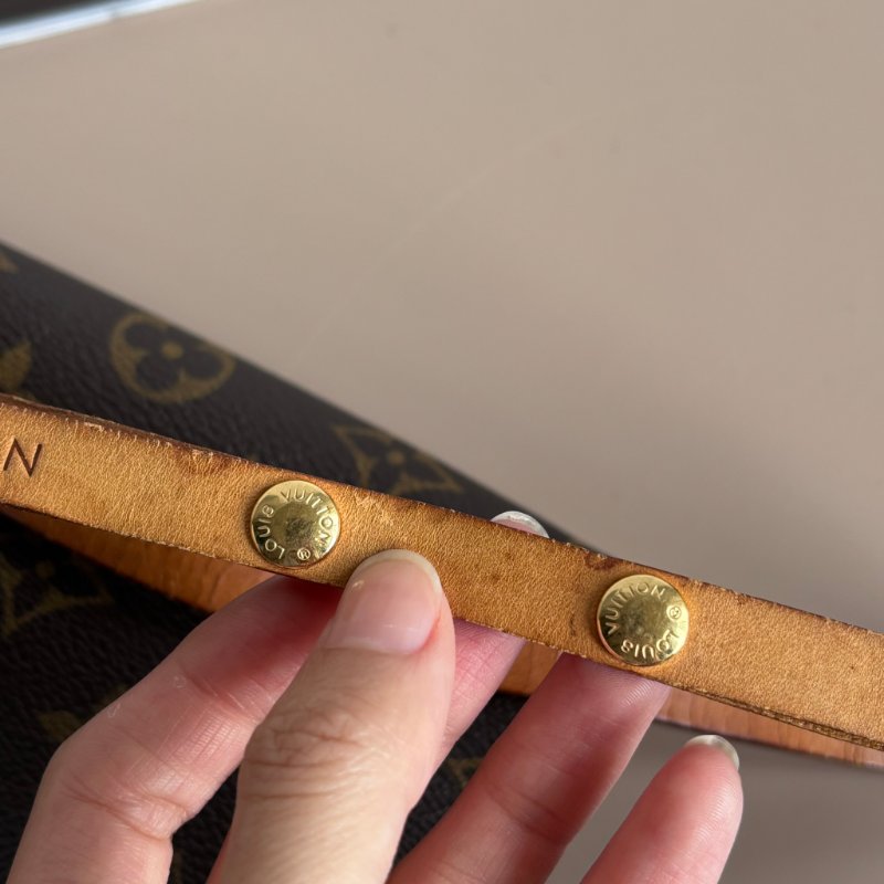 ::LOUIS VUITTON:: LV MONOGRAM FLORENTINE POCHETTE 經典佛羅倫斯腰包 XS 尺寸 櫃姐包-12