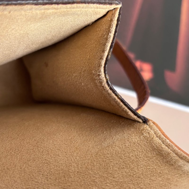 ::LOUIS VUITTON:: LV MONOGRAM FLORENTINE POCHETTE 經典佛羅倫斯腰包 XS 尺寸 櫃姐包-23