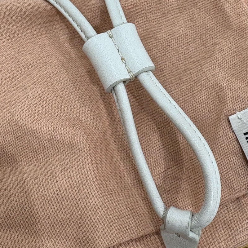 MiuMiu 白色藤編水桶包 二手 8成新❤️‍🔥-10