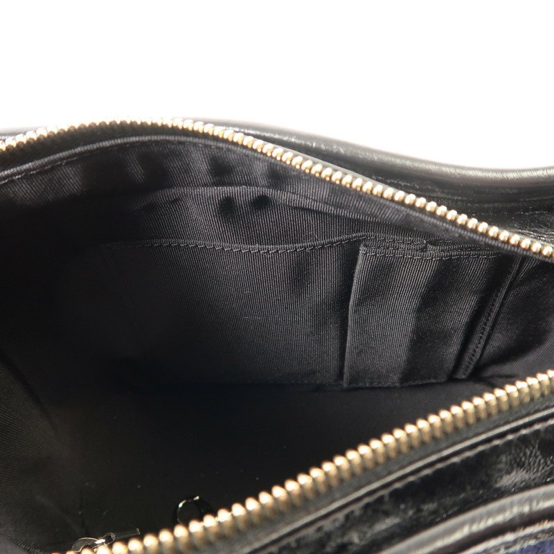 CHANEL 羊毛/皮革Gabrielle Small鏈帶肩背袋-5