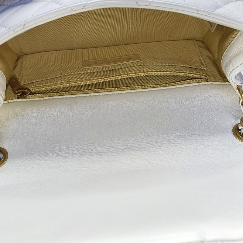 CHANEL CLASSIC FLAP 迷你 白色羊皮萎格紋絎縫大迷你單肩包斜挎包 金色五金 30開-5