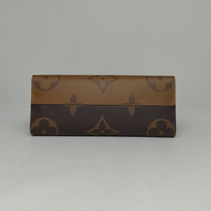 LOUIS VUITTON Onthego中號35老花PVC2021肩背包-4