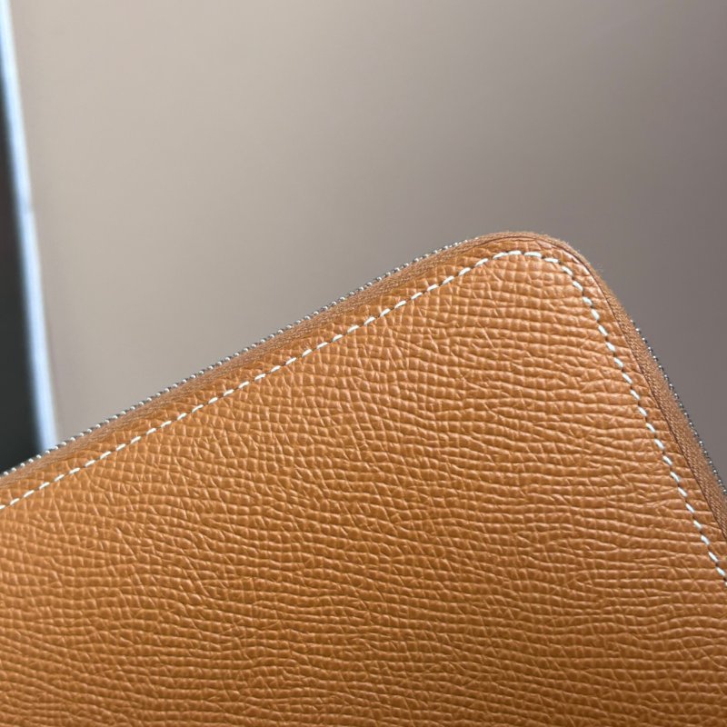 ::HERMES:: 金棕色內裡花園狗狗圖樣絲巾長夾 拉鍊長夾-7