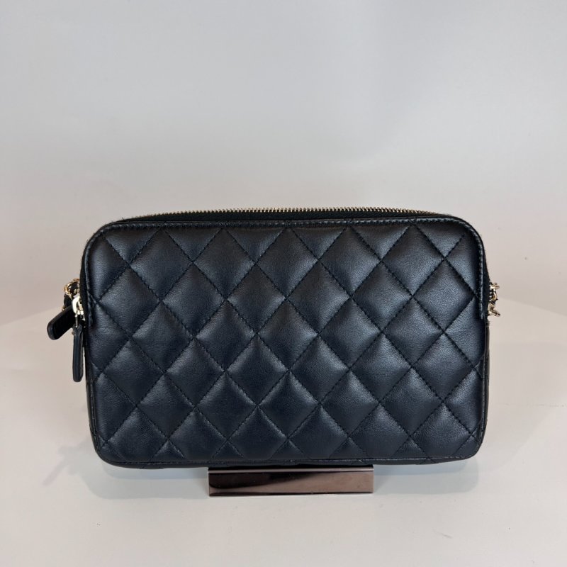 CHANEL 季節款拉鍊雙層WOC 羊皮黑晶片款-1