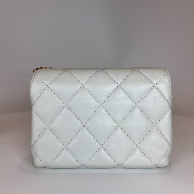 CHANEL CF 珍珠鍊方胖側肩包 白羊皮AS4986/晶片款-1