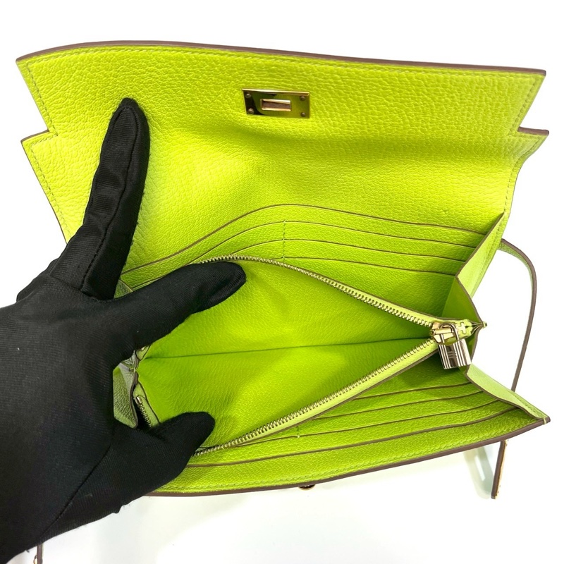 Hermes 萊姆綠山羊皮金釦kelly 12卡長夾-6