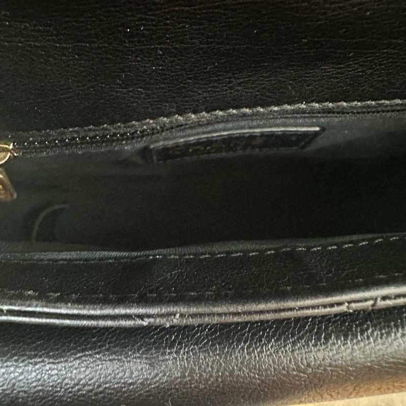 Chanel/香奈兒 19C系列馬鞍包 小豬包 黑金牛皮 斜背包肩背包-5