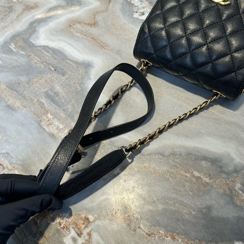 Chanel/香奈兒 19C系列馬鞍包 小豬包 黑金牛皮 斜背包肩背包-12