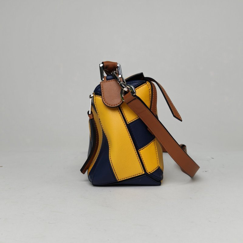 LOEWE Puzzle24幾何包小號拼色牛皮肩背包-3
