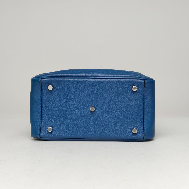 HERMES Lindy267E明藍色EC皮X刻銀扣肩背包-4