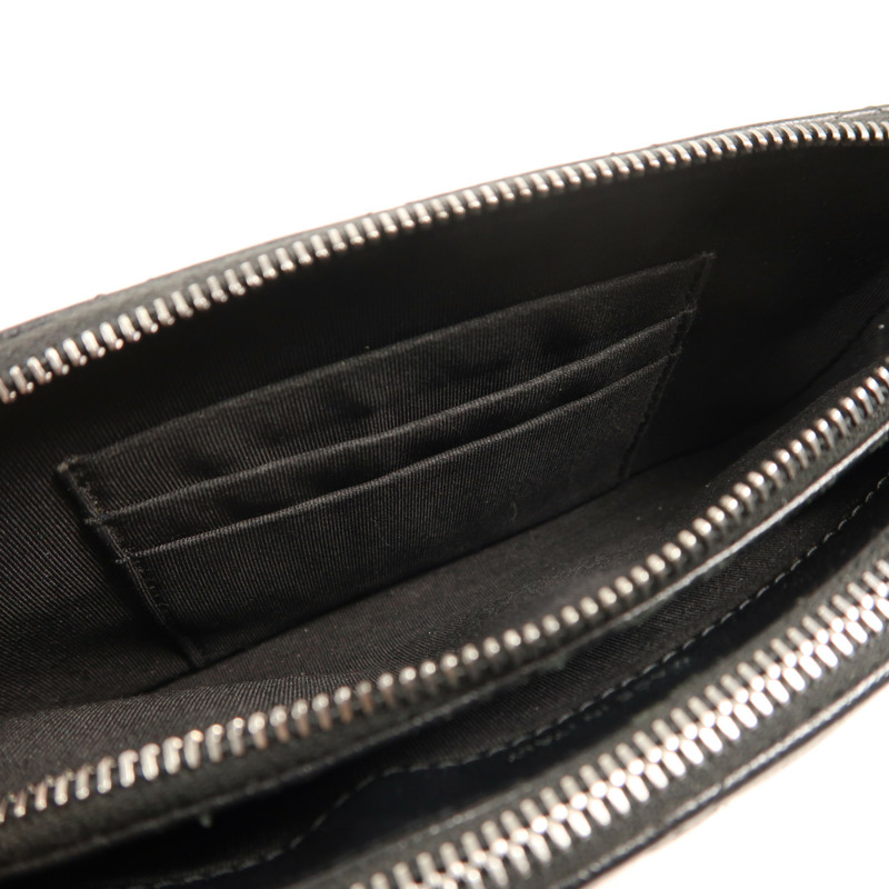 CHANEL 牛皮皮革Gabrielle Wallet On Chain鏈帶肩背袋-5