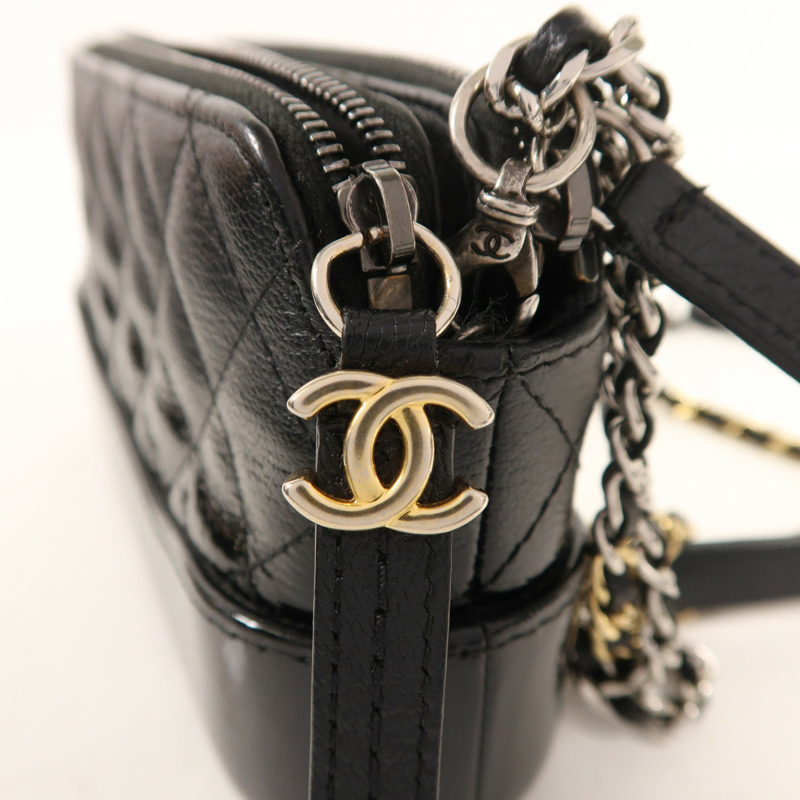 CHANEL 牛皮皮革Gabrielle Wallet On Chain鏈帶肩背袋-17