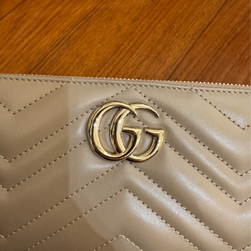 Gucci藕粉色金雙G marmontㄇ拉長夾-10