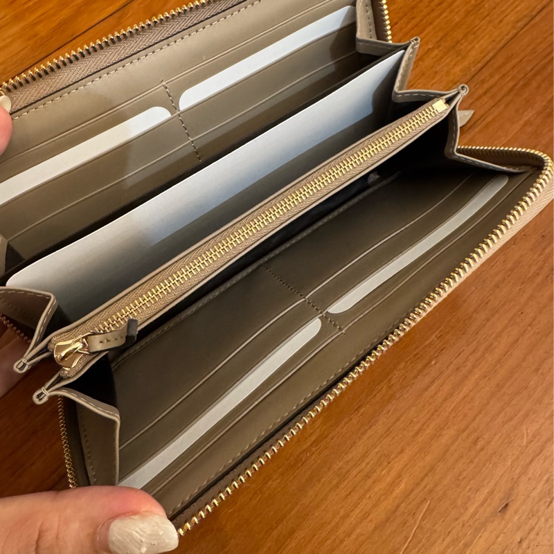 Gucci藕粉色金雙G marmontㄇ拉長夾-16