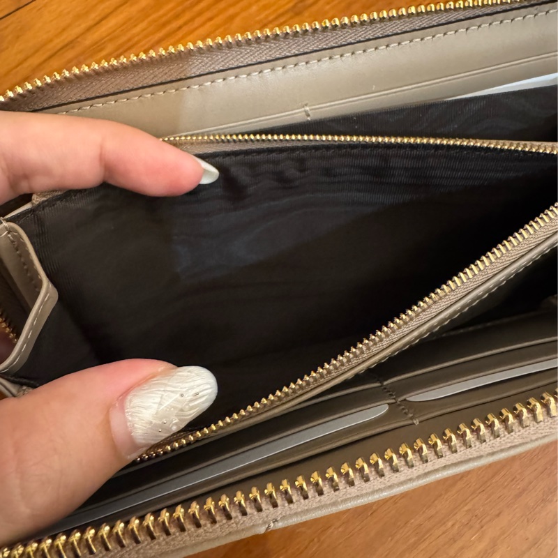 Gucci藕粉色金雙G marmontㄇ拉長夾-21