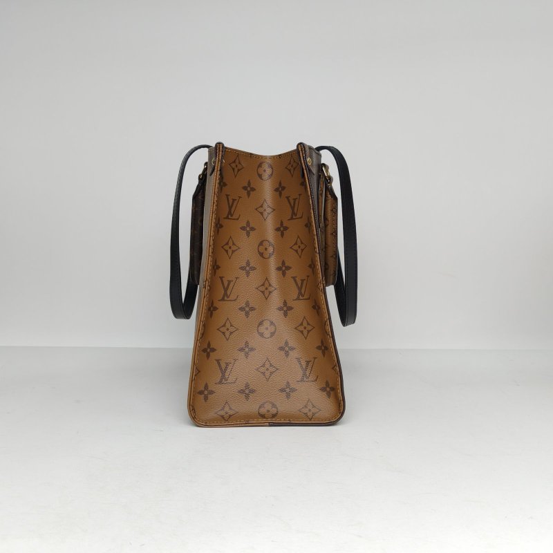 LOUIS VUITTON Onthego中號35老花PVC晶片肩背包-1