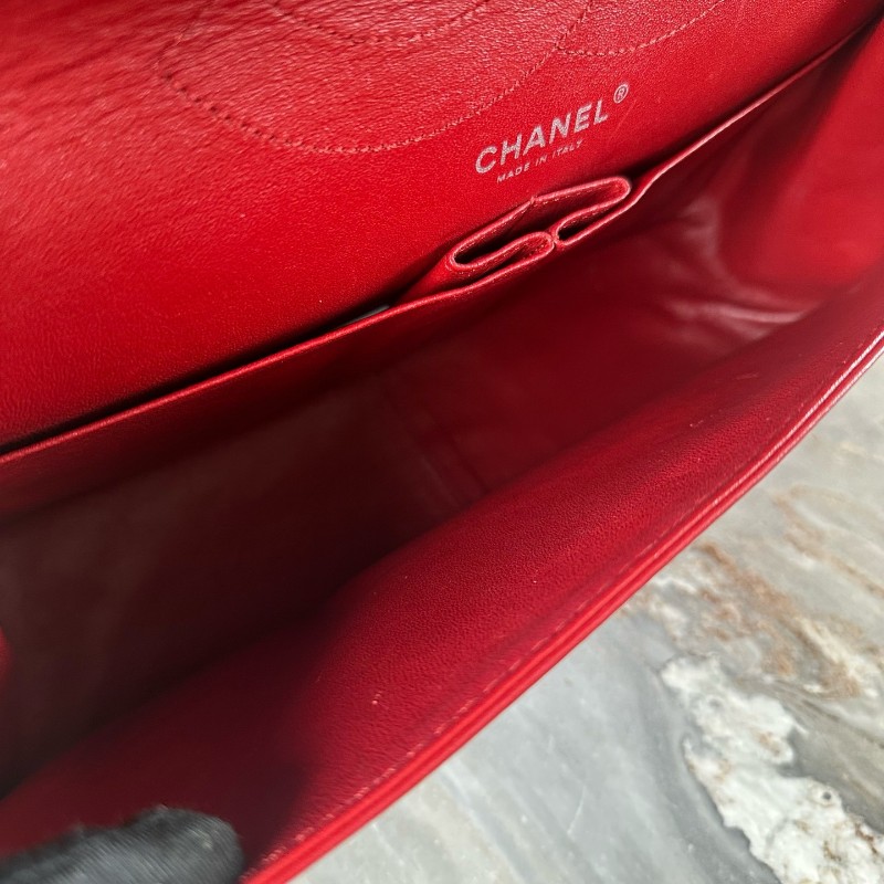 Chanel/香奈兒 2.55大號❤️紅色銀扣漆皮 是很好看的紅！-6