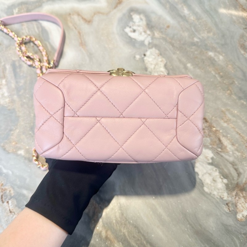 Chanel/香奈兒 22A手工坊系列櫻花粉羊皮琺琅粗鏈CF 肩背包斜背包-9