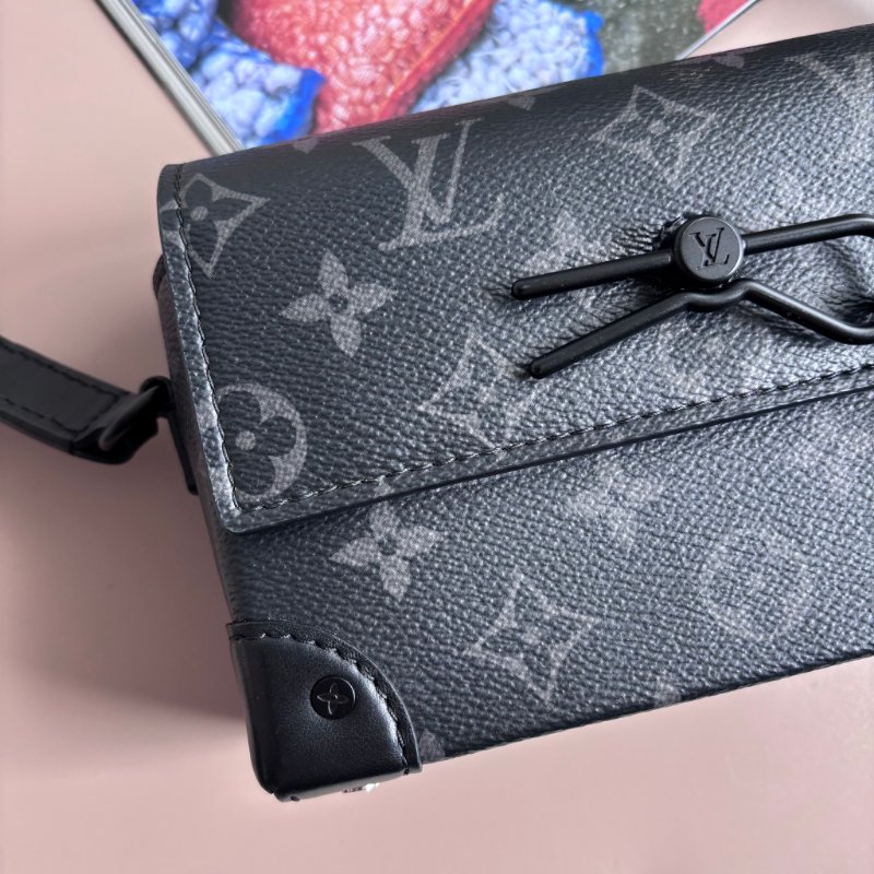 ::LOUIS VUITTON:: LV M81783 Steamer 黑色花紋方型箱包 斜背包 男包-2