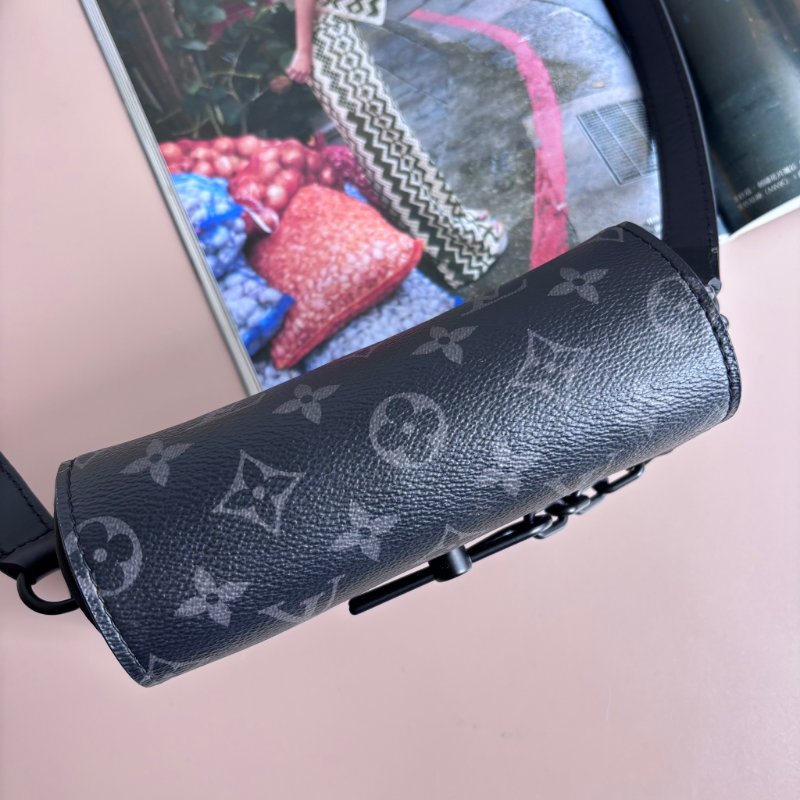 ::LOUIS VUITTON:: LV M81783 Steamer 黑色花紋方型箱包 斜背包 男包-3