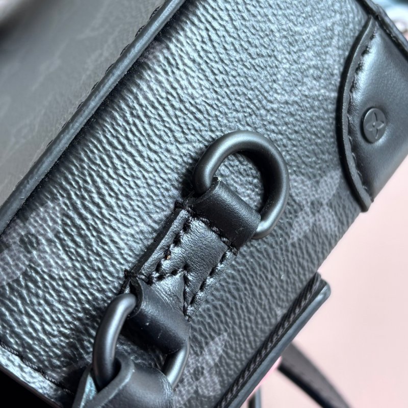 ::LOUIS VUITTON:: LV M81783 Steamer 黑色花紋方型箱包 斜背包 男包-13
