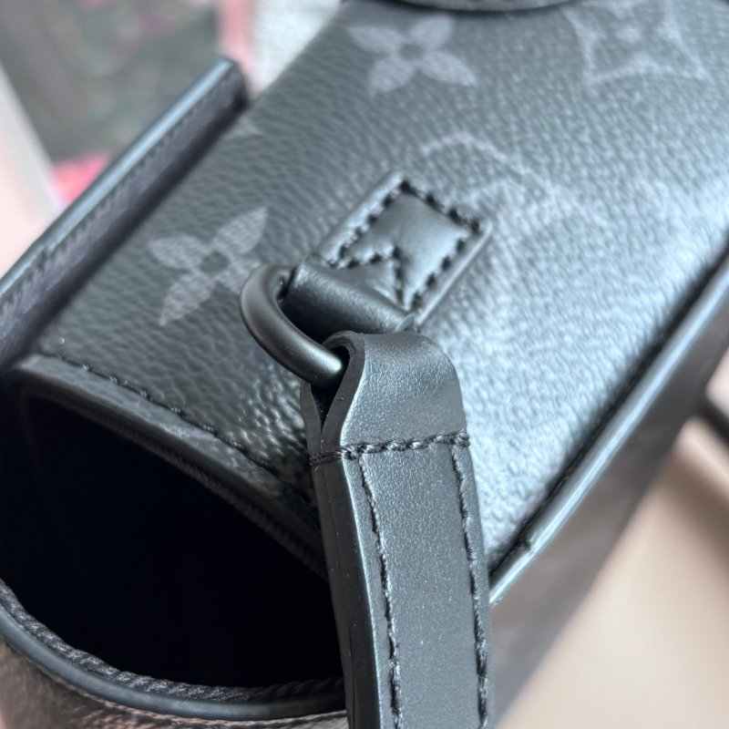 ::LOUIS VUITTON:: LV M81783 Steamer 黑色花紋方型箱包 斜背包 男包-14
