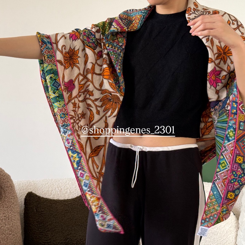 愛馬仕 Hermes 全新品 喀什米爾 140 大方巾 披肩 花豹與蜂鳥-1