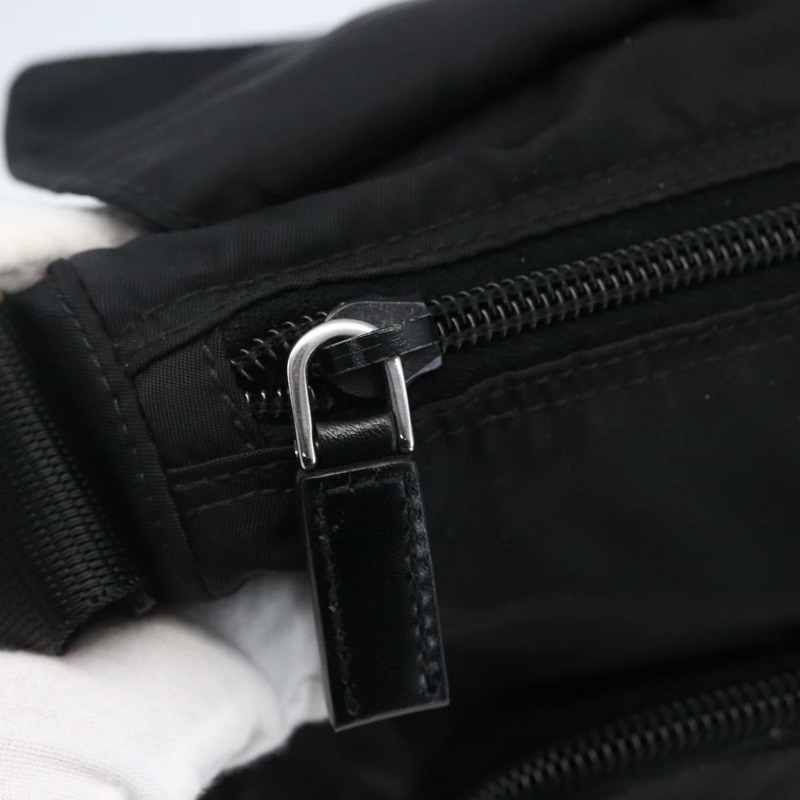 【日本直送】PRADA 尼龍黑色銀色單肩包 Auth 148792V-18