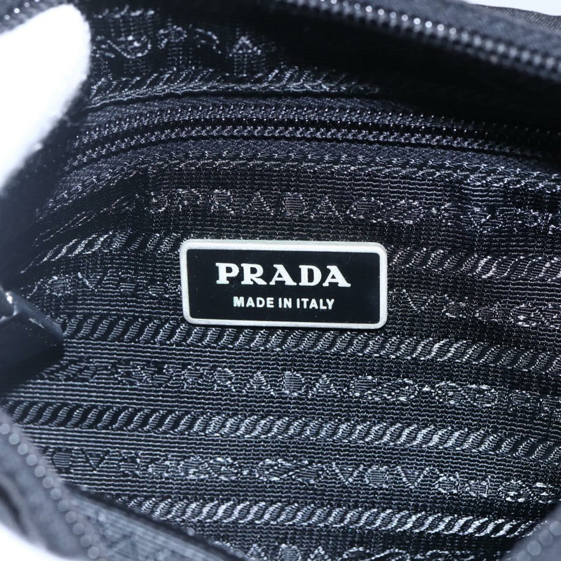 【日本直送】PRADA 尼龍黑色銀色單肩包 Auth 148792V-19