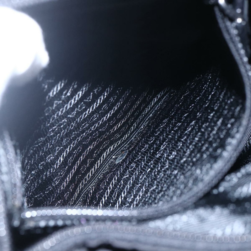 【日本直送】PRADA 尼龍黑色銀色單肩包 Auth 148792V-22