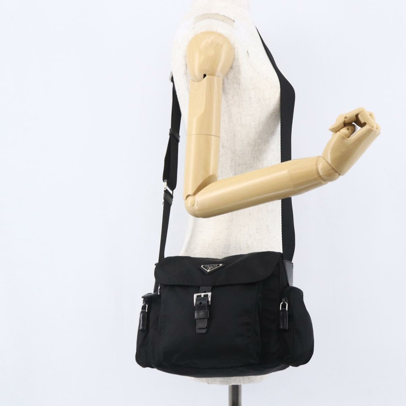 【日本直送】PRADA 尼龍黑色銀色單肩包 Auth 148792V-26