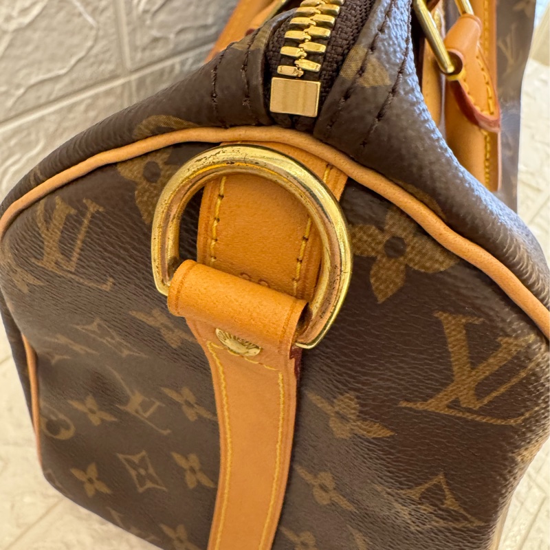 LV花紋speedy30背帶款-13